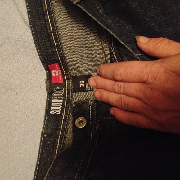 South pole 36 - Picture 3 of 3